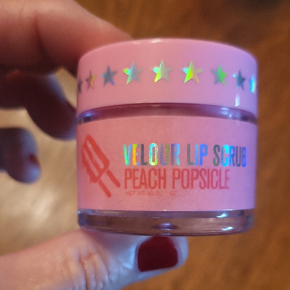 Jeffree Star Velour Lip Scrub - Peach Popsicle